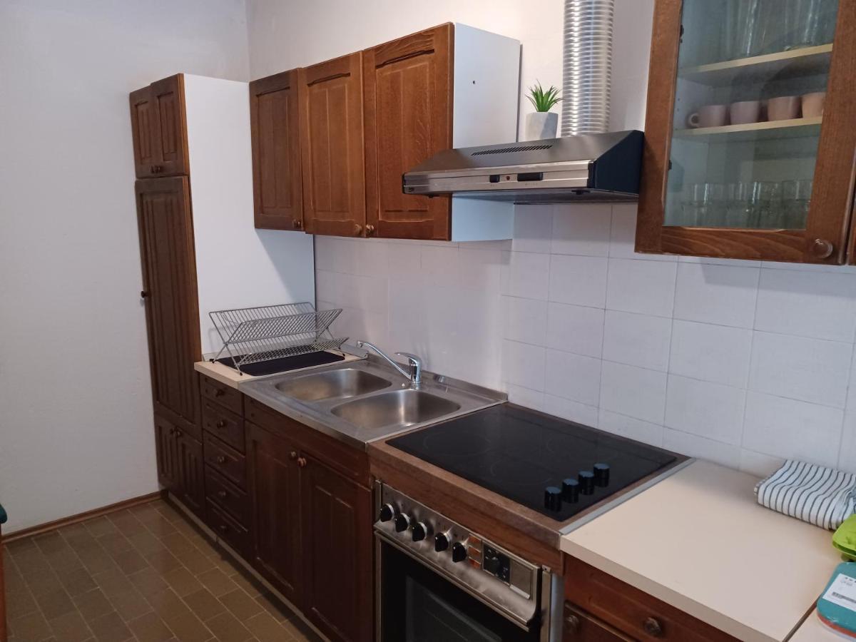 Apartments Andrea เยเซนิเซ ภายนอก รูปภาพ