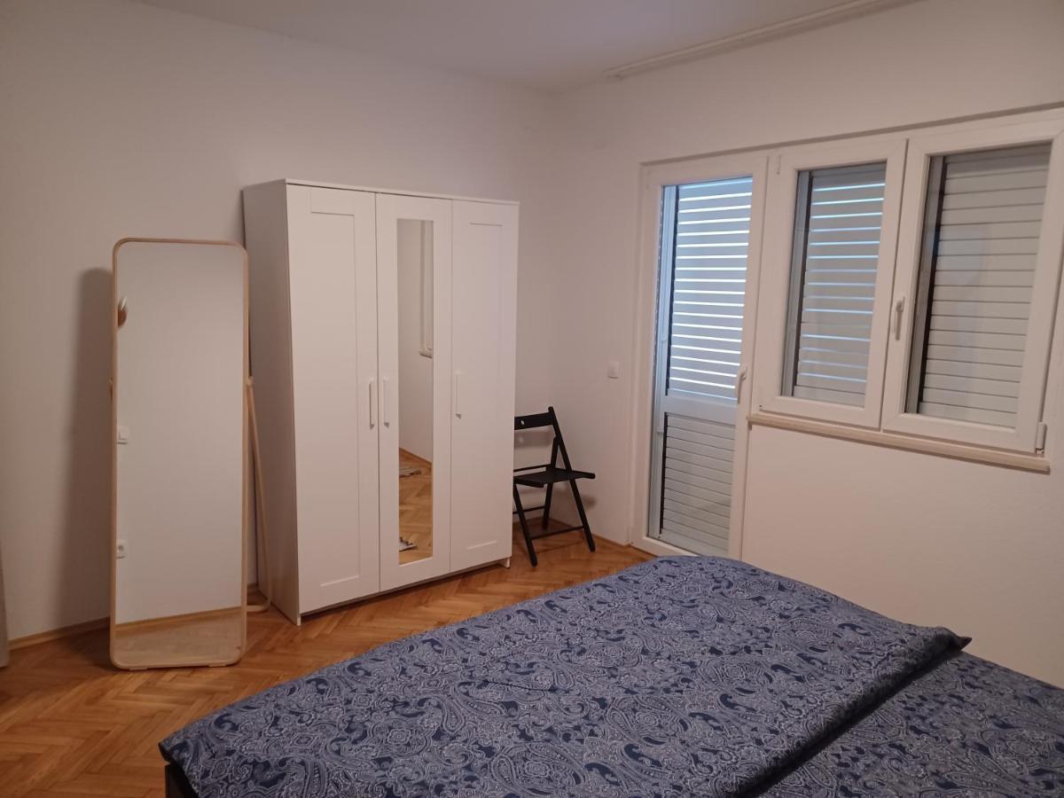 Apartments Andrea เยเซนิเซ ภายนอก รูปภาพ